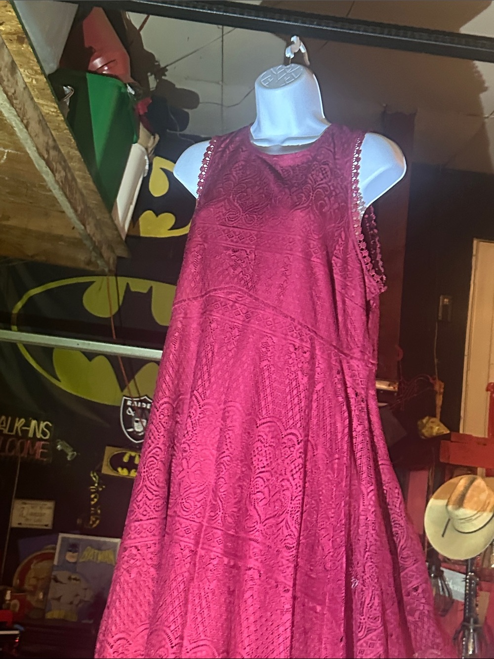 Michele Sleeveless Lace Midi Dress in burgundy
